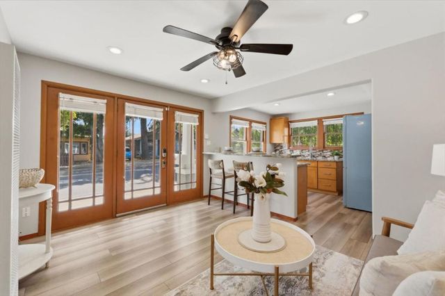 207 E Rincon Avenue, Campbell, CA 95008
