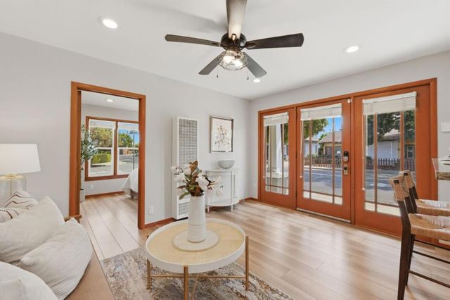 207 E Rincon Avenue, Campbell, CA 95008