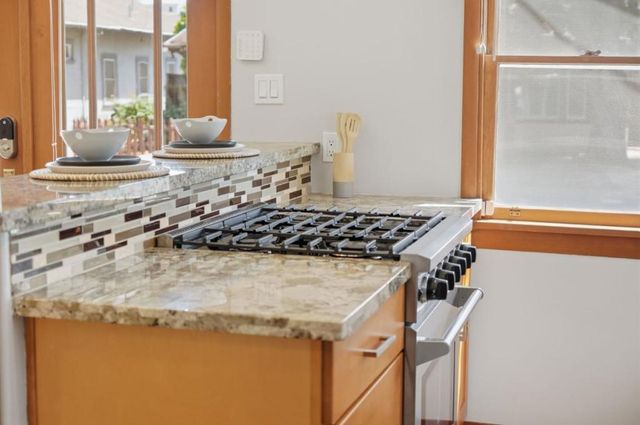 207 E Rincon Avenue, Campbell, CA 95008