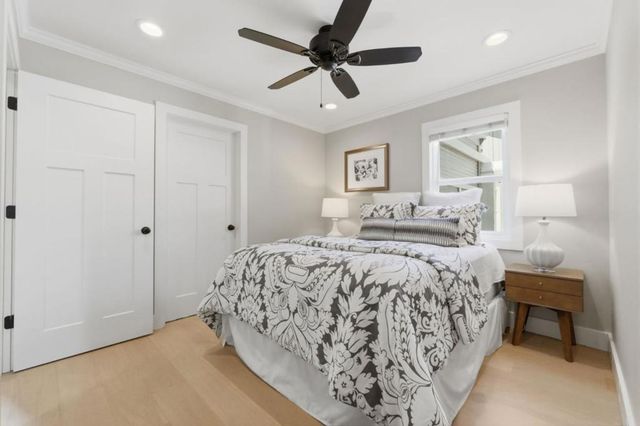 207 E Rincon Avenue, Campbell, CA 95008
