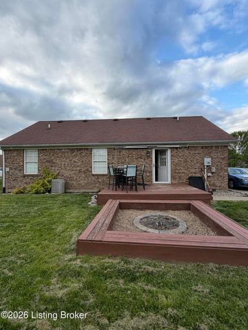 108 Pecan Dr, Bardstown, KY 40004