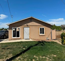 2753 Thompson Avenue, Selma, CA 93662
