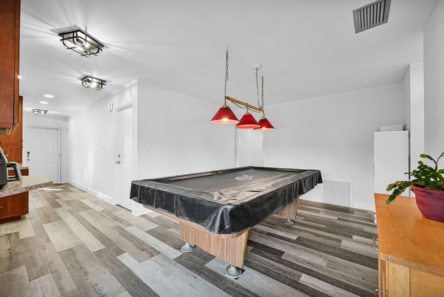 9921 NW 38th St, Coral Springs, FL 33065