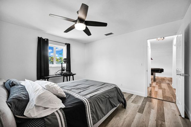 9921 NW 38th St, Coral Springs, FL 33065