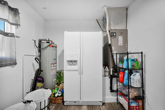 9921 NW 38th St, Coral Springs, FL 33065