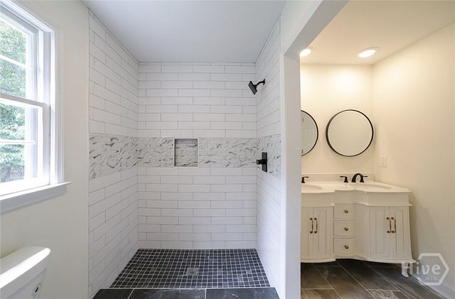 215 Lenox Road, Athens, GA 30606