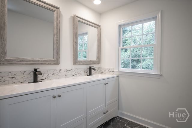 215 Lenox Road, Athens, GA 30606