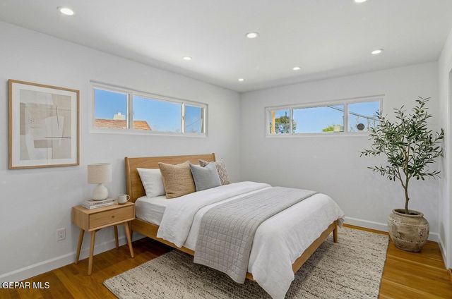 932 MESITA Drive, El Paso, TX 79902