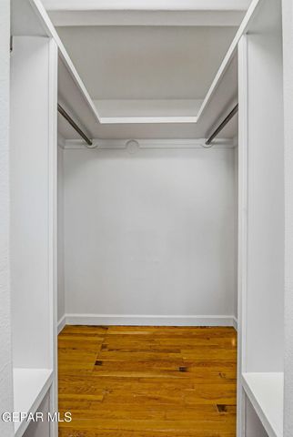 932 MESITA Drive, El Paso, TX 79902