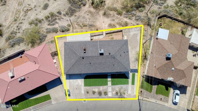932 MESITA Drive, El Paso, TX 79902