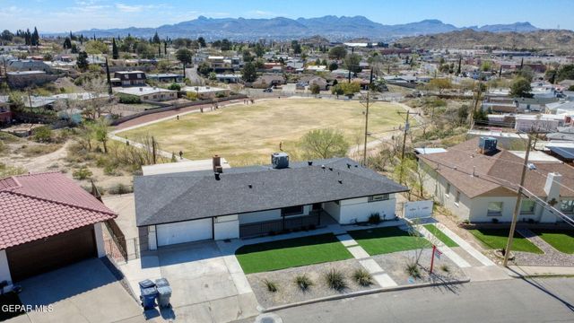 932 MESITA Drive, El Paso, TX 79902