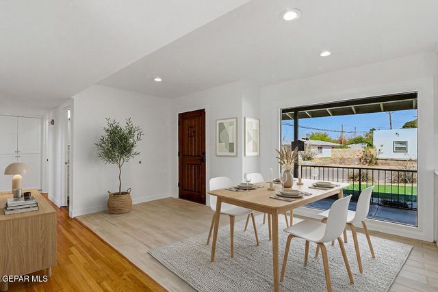 932 MESITA Drive, El Paso, TX 79902