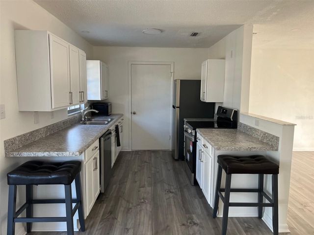 5701 SE 2ND PLACE, Ocala, FL 34480