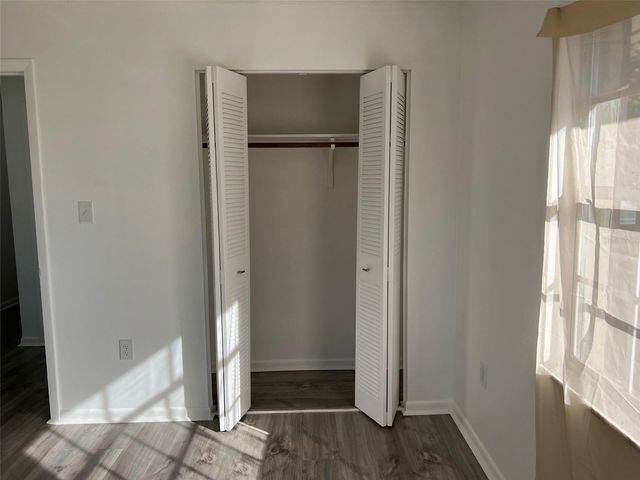 5701 SE 2ND PLACE, Ocala, FL 34480