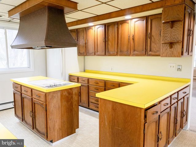 9301 DOGWOOD RD, Baltimore, MD 21244