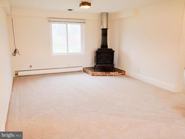 9301 DOGWOOD RD, Baltimore, MD 21244