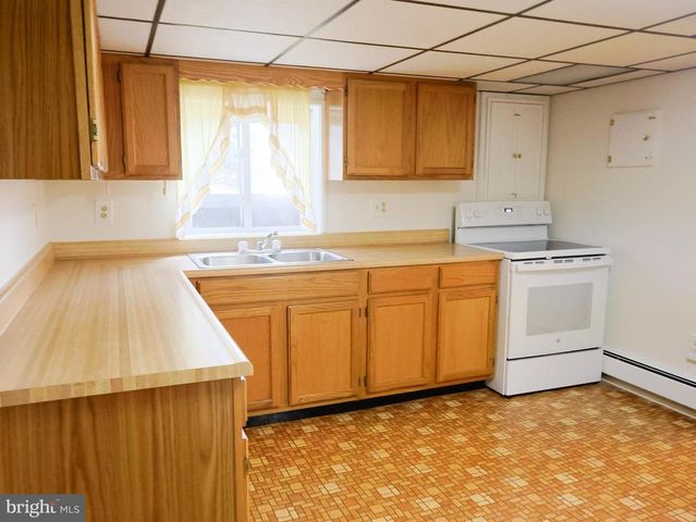 9301 DOGWOOD RD, Baltimore, MD 21244