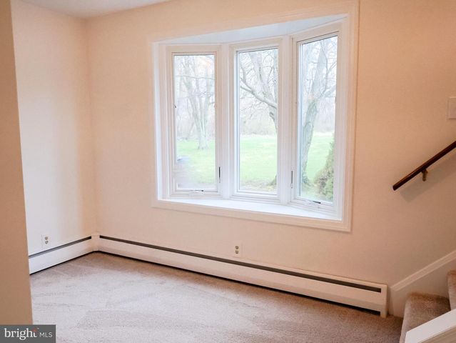 9301 DOGWOOD RD, Baltimore, MD 21244