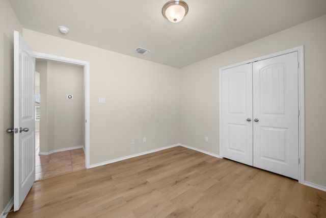 101 Plata Lane, Jarrell, TX 76537