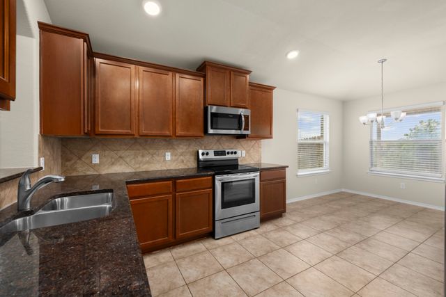 101 Plata Lane, Jarrell, TX 76537