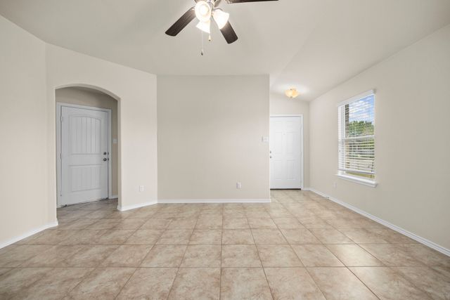 101 Plata Lane, Jarrell, TX 76537