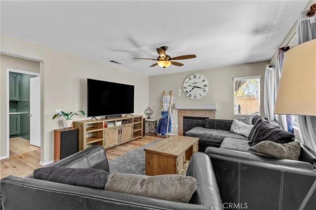 32166 Via Arias, Temecula, CA 92592