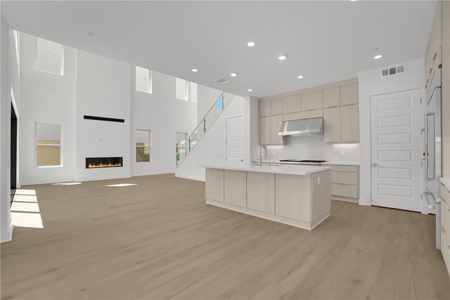 168 Creation, Irvine, CA 92618