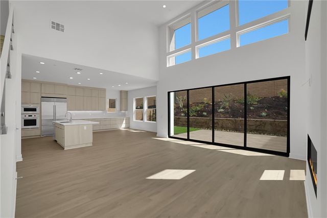 168 Creation, Irvine, CA 92618