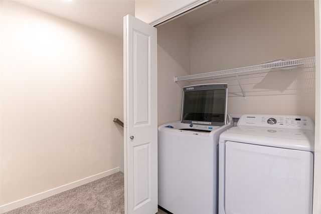 211 5th Street B, Coralville, IA 52241