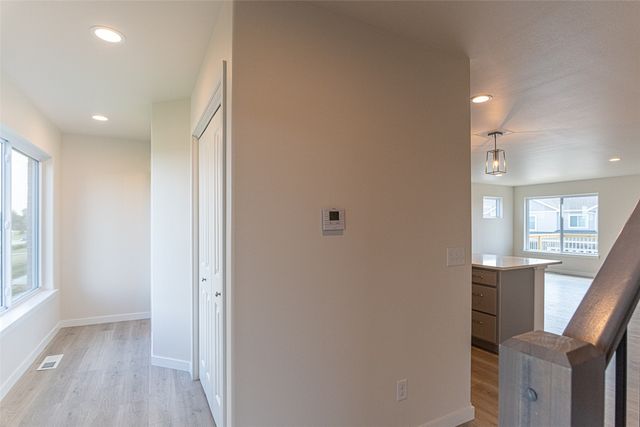 211 5th Street B, Coralville, IA 52241