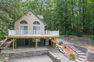 230 Camelot Shore Drive, Farmington, NH 03835