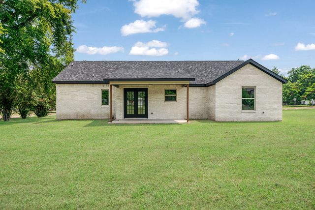 306 Sunset, Roxton, TX 75477