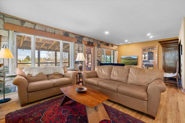 61900 Anker Lane, Bend, OR 97702