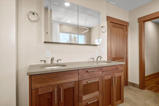 61900 Anker Lane, Bend, OR 97702