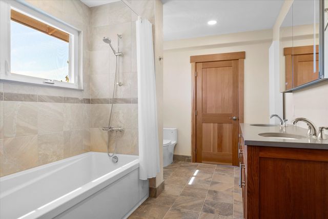 61900 Anker Lane, Bend, OR 97702