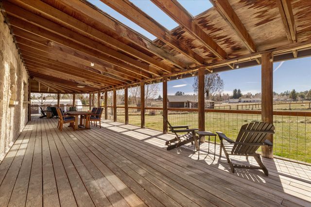 61900 Anker Lane, Bend, OR 97702