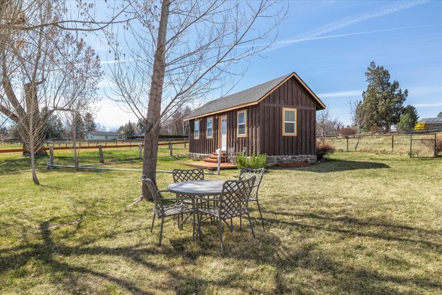 61900 Anker Lane, Bend, OR 97702