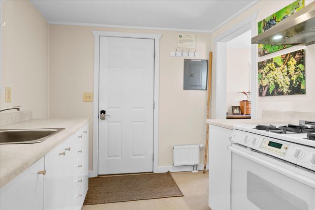 61900 Anker Lane, Bend, OR 97702