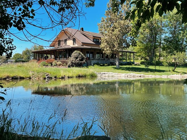 61900 Anker Lane, Bend, OR 97702