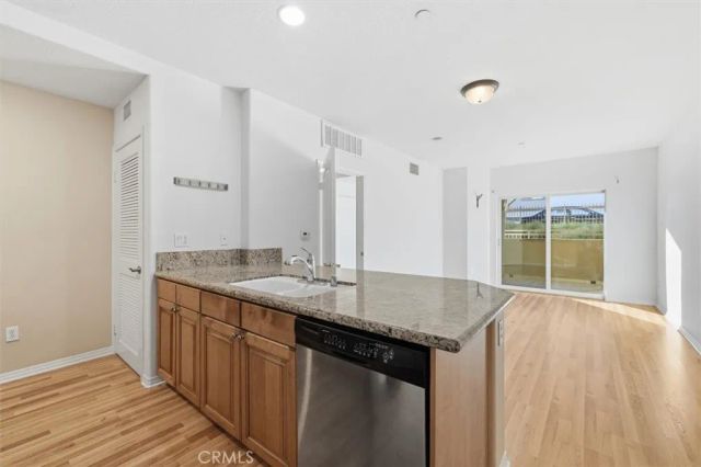 2750 Artesia 240, Redondo Beach, CA 90278