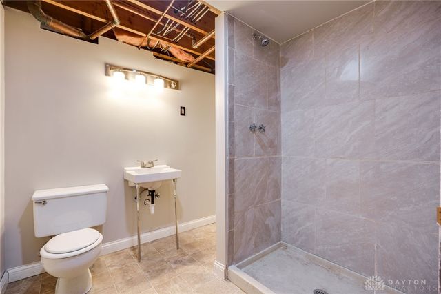 91 Cherry Hill Drive, Dayton, OH 45440