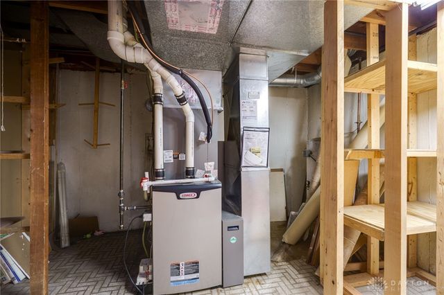 91 Cherry Hill Drive, Dayton, OH 45440