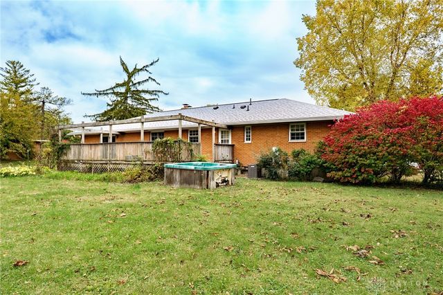 91 Cherry Hill Drive, Dayton, OH 45440