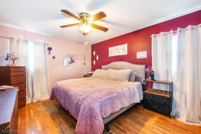 127 Horseneck Rd, Fairfield Twp., NJ 07004