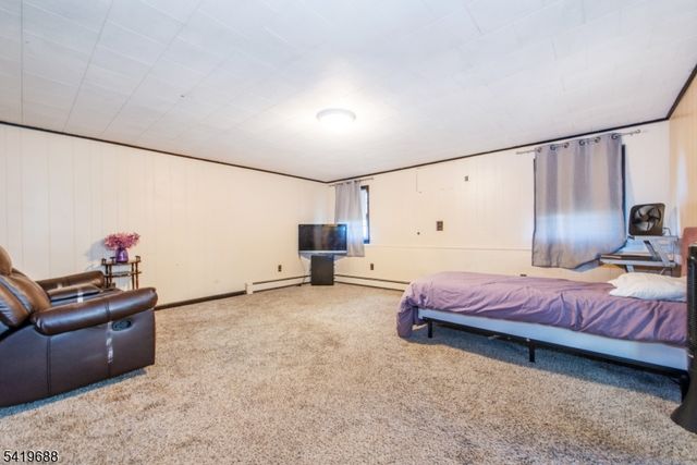 127 Horseneck Rd, Fairfield Twp., NJ 07004