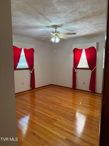 480 Ventura Circle, Bristol, VA 24201