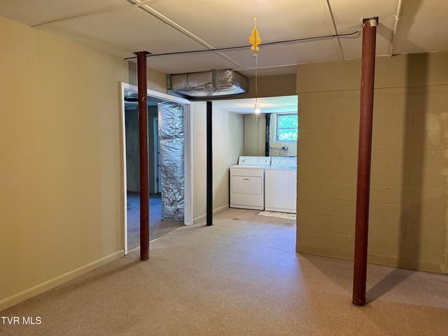 480 Ventura Circle, Bristol, VA 24201