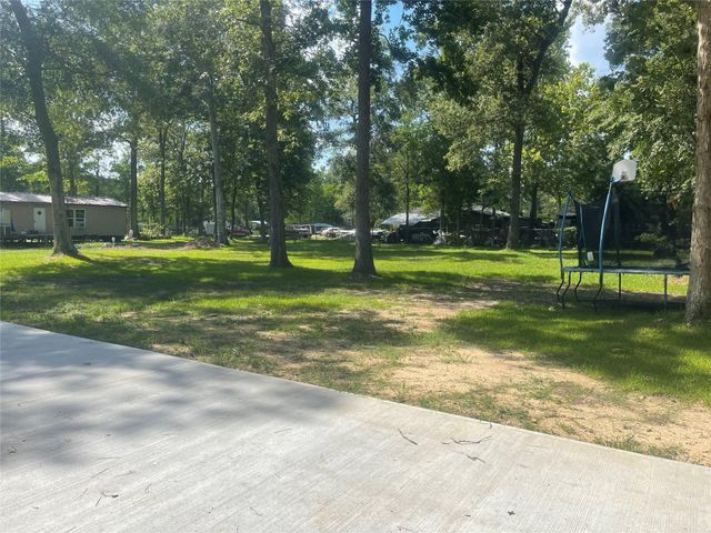 280 County Road 6478, Dayton, TX 77535