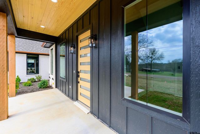 2067 County Road 2138, Troup, TX 75789