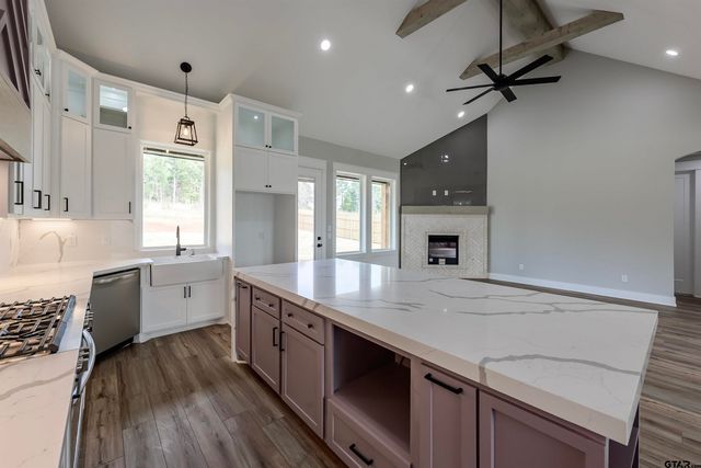 2067 County Road 2138, Troup, TX 75789